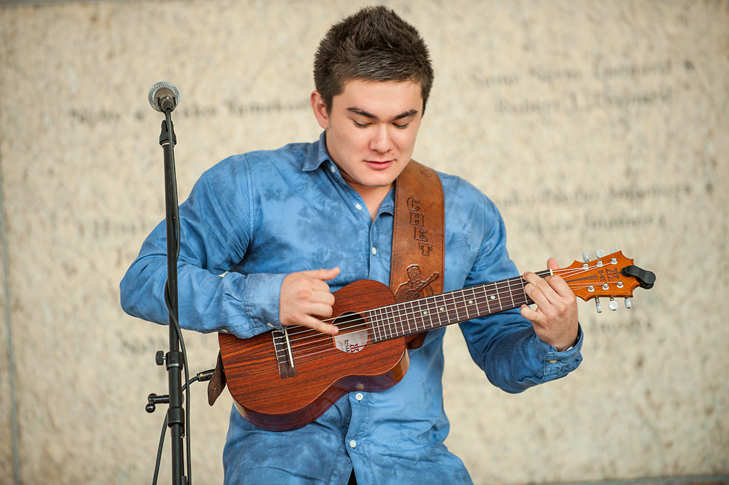 Famous Ukulele Players, Page 6